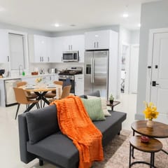 Easy Access to Times Square w/ Free Indoor Parking