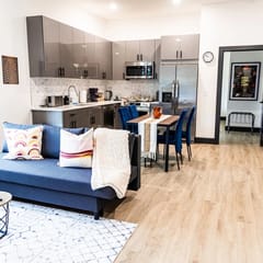 Two Bedrooms W/ Free Indoor Parking-25 Mins to NYC
