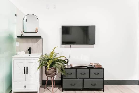Discover NYC in stylish Studio-25 mins to NYC